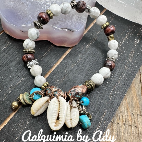 Alquimia Jewelry - Howlite beaded bracelet/manifest tenderness and patience bohemian healing stones